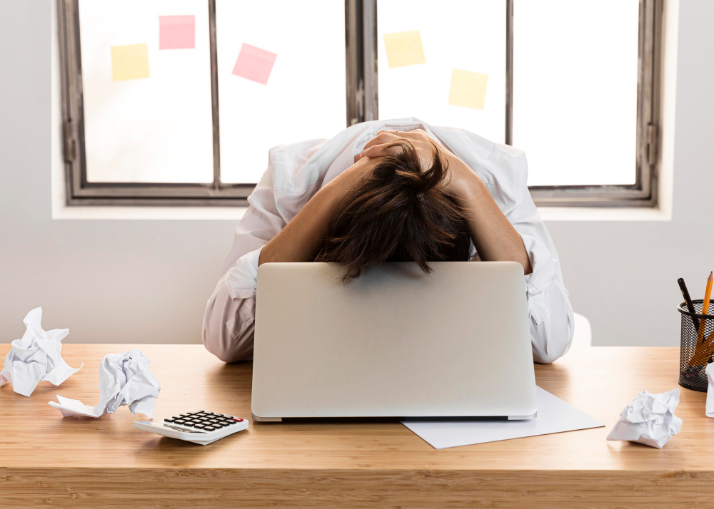 Roberto Reflexoterapeuta | A Síndrome de Burnout: como a reflexologia pode auxiliar no alívio do cansaço emocional e físico síndrome de burnout